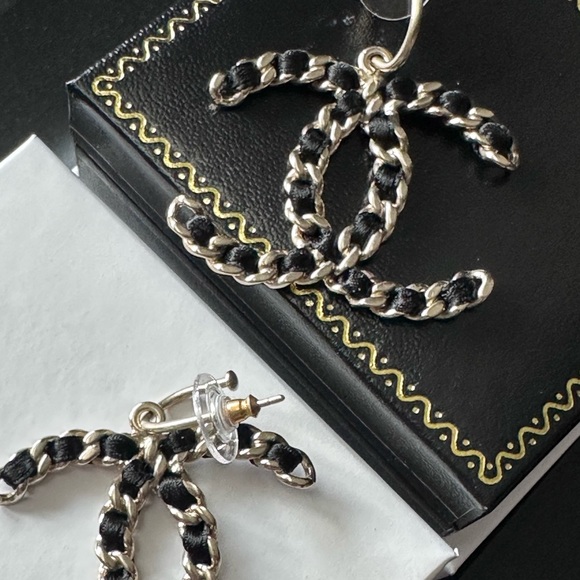 Chanel CC Chain Dangle Earrings Gold and Satin - Picture 8 of 16